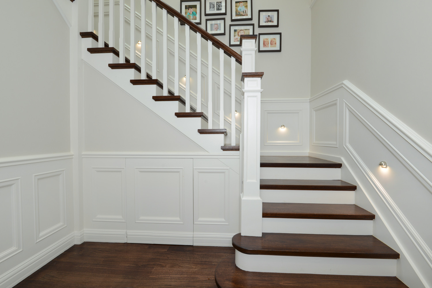 Lindfield: Hamptons Style Stair – Allwood Stairs
