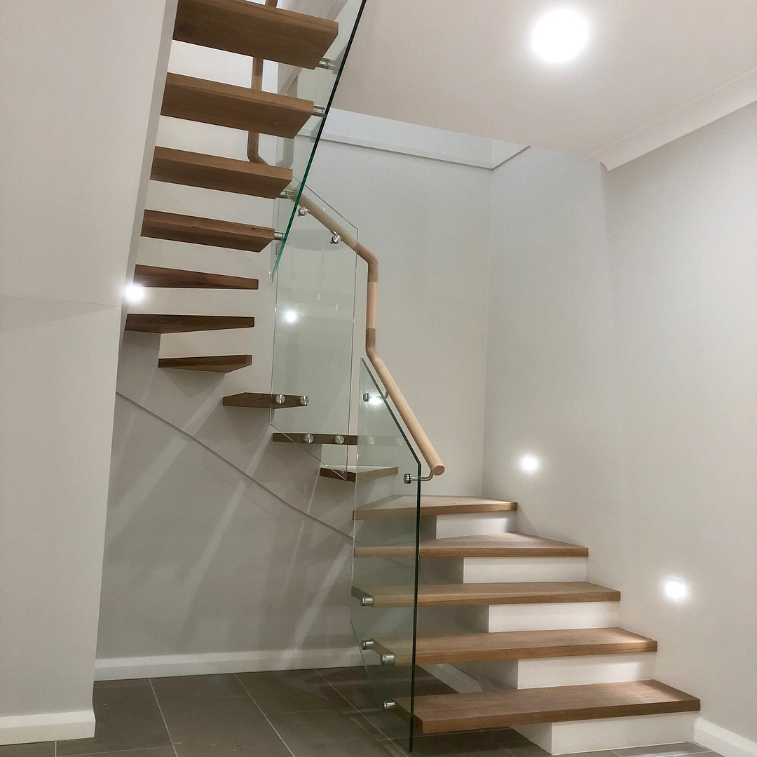 cantilevered stairs